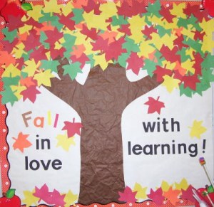 fall-classroom-bulletin-board